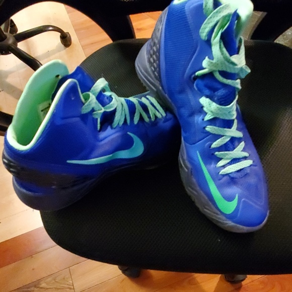 sneakers - Picture 3 of 4